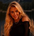 Mona - Arbeiten mit dem Inneren Kind - Tarot & Kartenlegen - Familienaufstellung - Skatkarten - Spirituelles Heilen